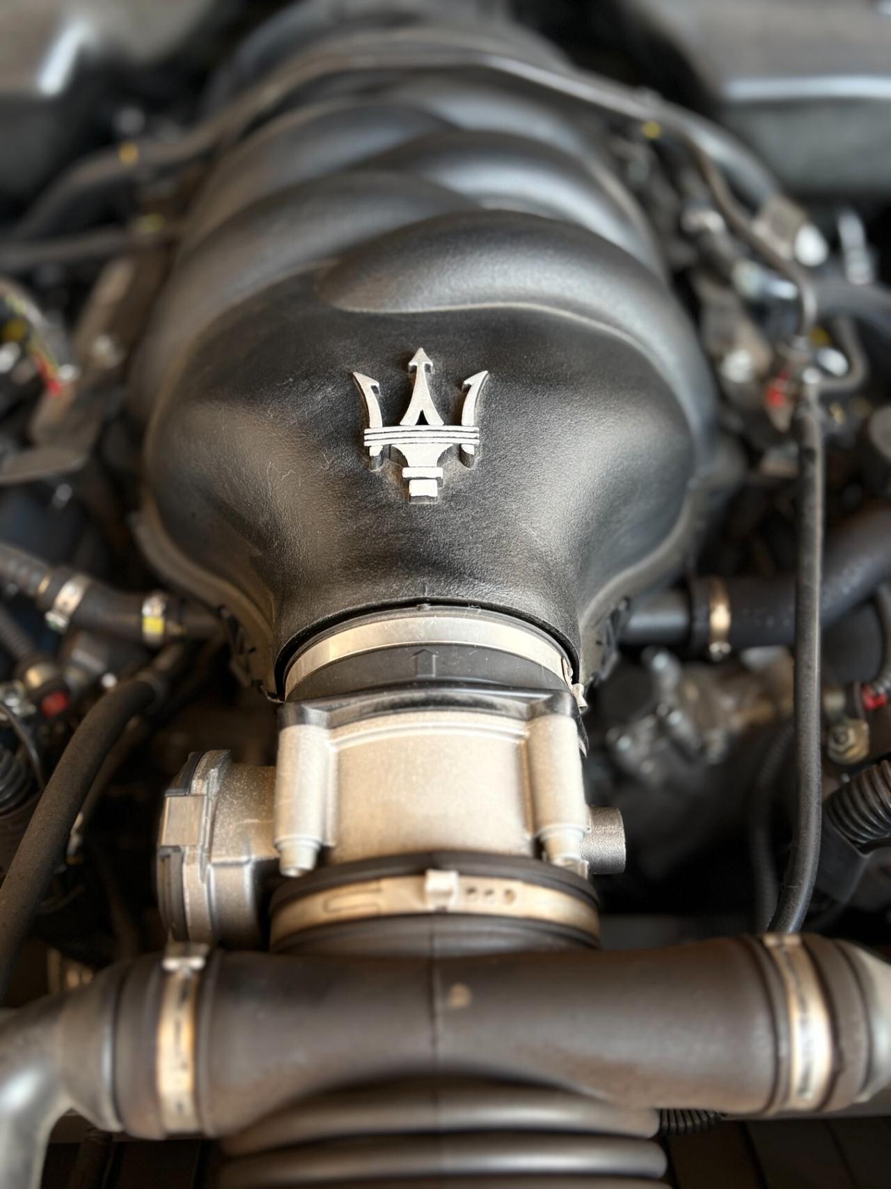 Maserati Quattroporte 4.2 Solo 20.000km