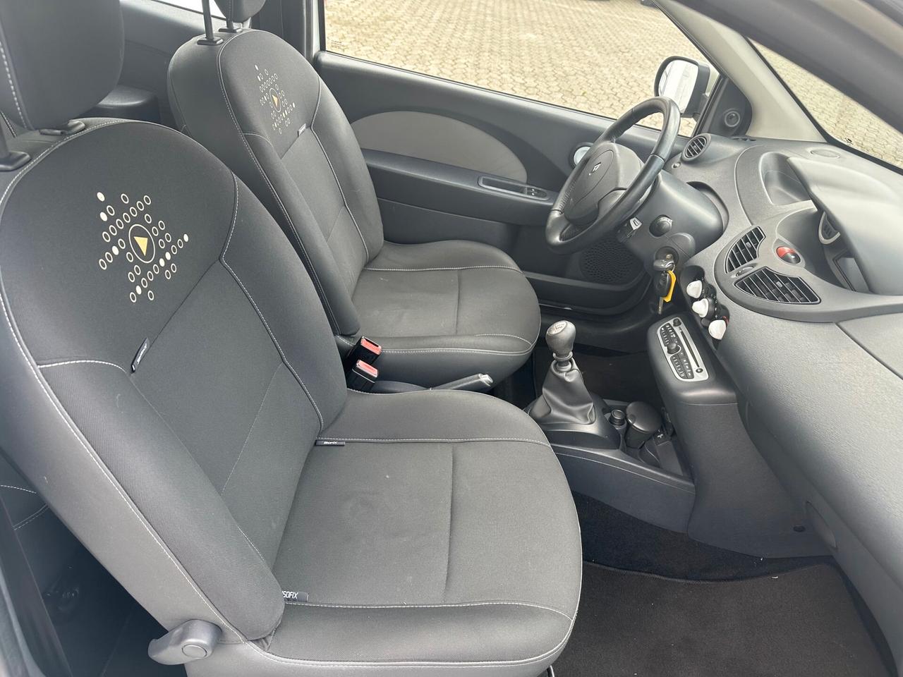 Renault Twingo 1.2 16V LEV Live