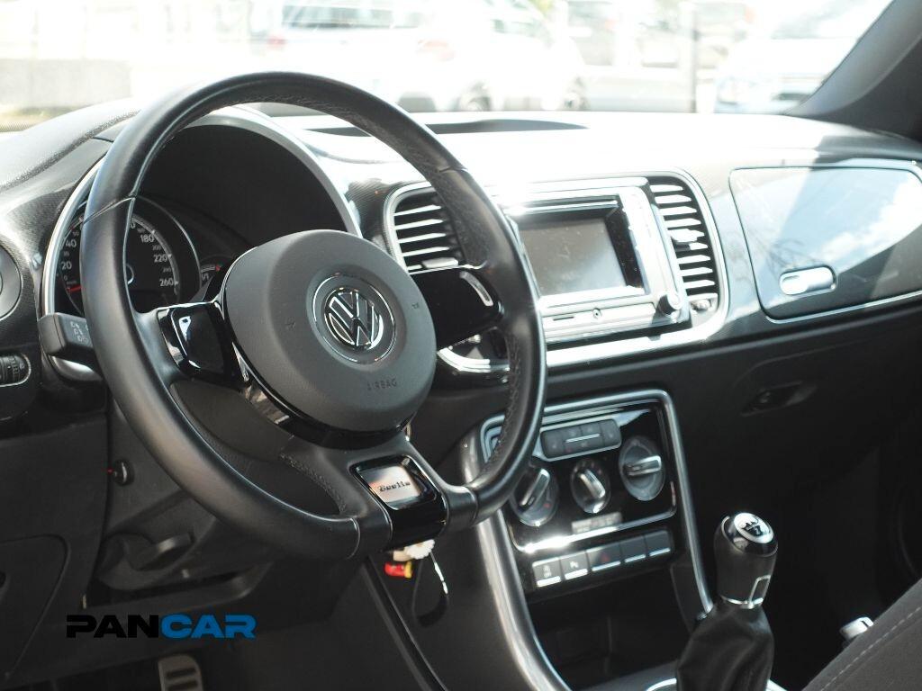 Volkswagen Maggiolino Cabrio 1.4 TSI R-LINE 150 cv