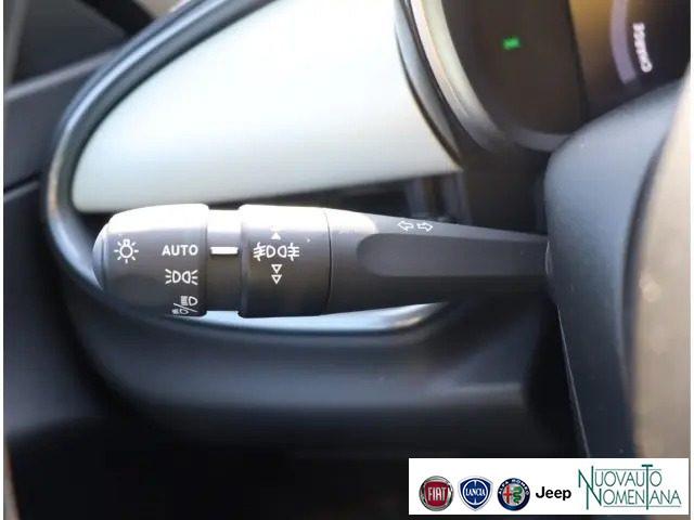 FIAT 600 Hybrid 110CV DCT6 MHEV La Prima NAVI / TELECAMERA