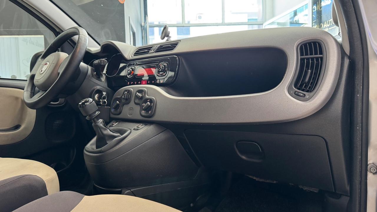 Fiat Panda 0.9 TwinAir Turbo Natural Power Lounge-2014