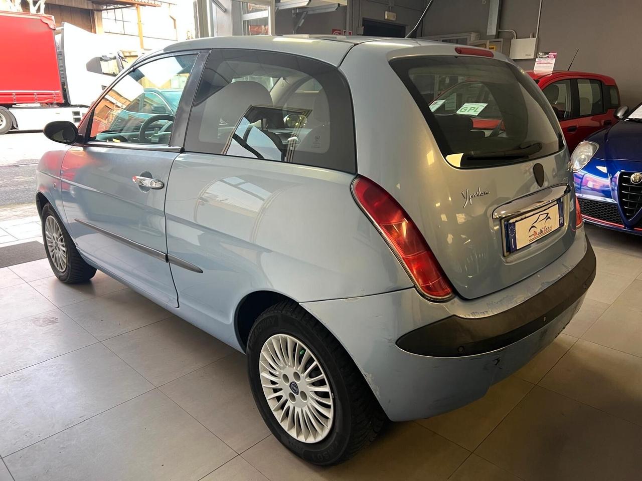 Lancia Ypsilon 1.3 Multijet 16V Platino
