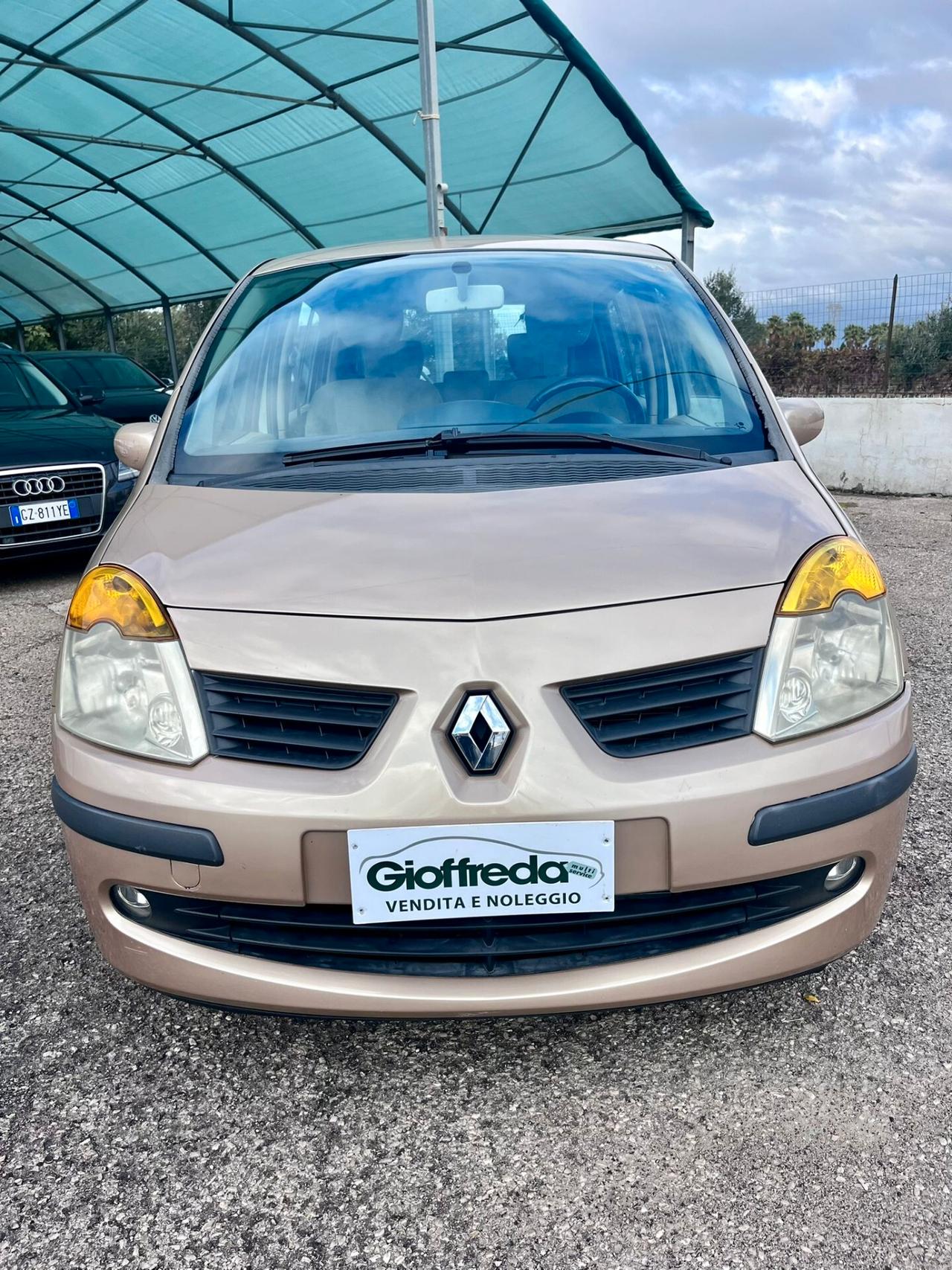 Renault Modus 1.5 dCi 82CV Luxe Dynamique