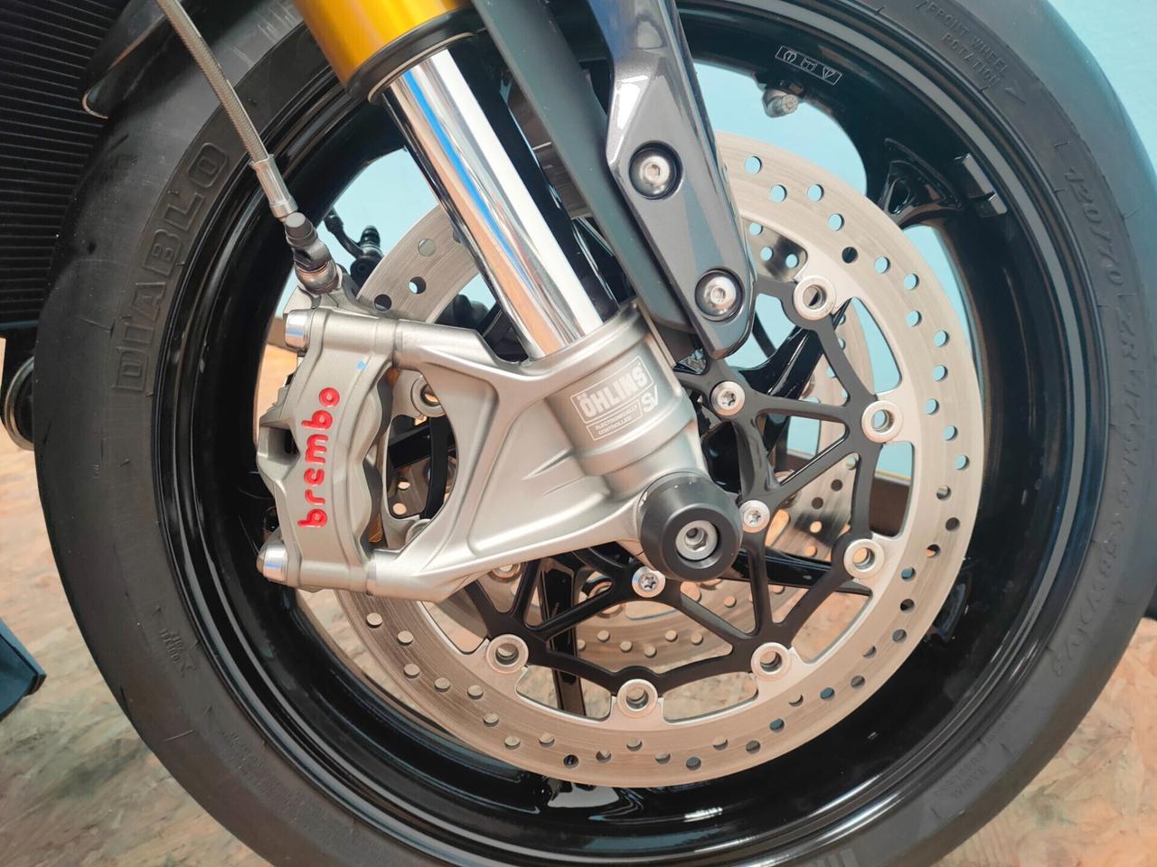 Triumph Speed Triple 1200 RS 4 anni di garanzia ufficiale