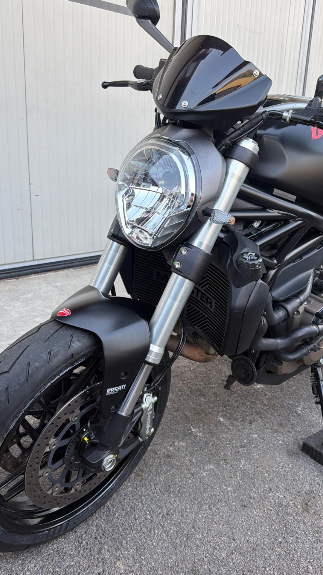 Ducati Monster 821