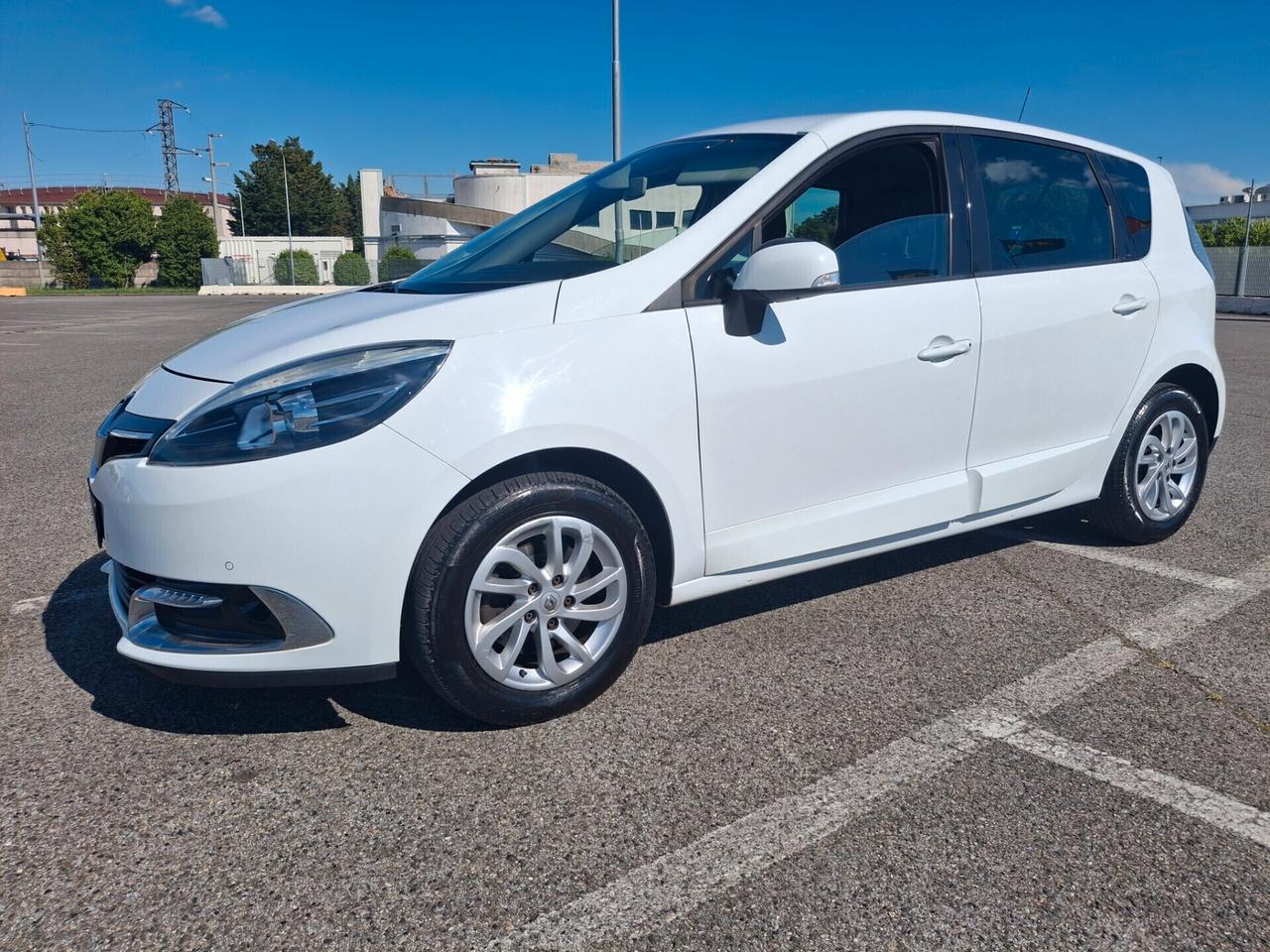 Renault Scenic XMod 1.5 dCi 110CV.Start&Stop-NAVIGATORE-
