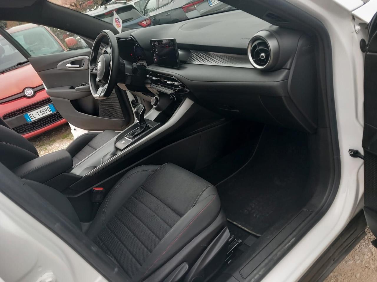 Alfa Romeo Tonale 1.6 diesel ANNO 2023