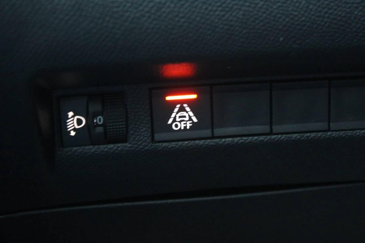 Peugeot 2008 1.2 puretech Active s&s 100cv con CarPlay