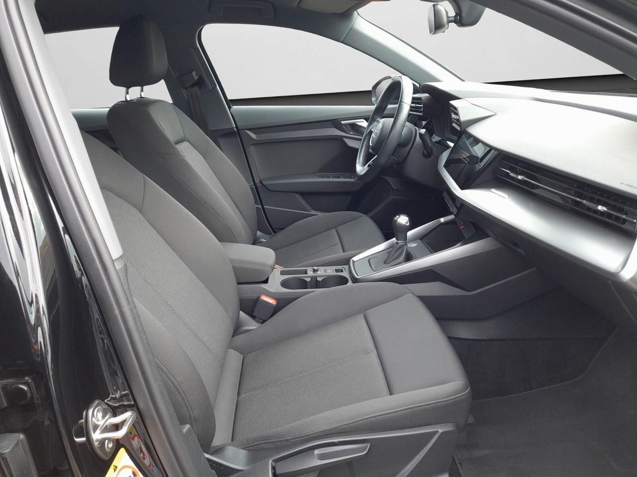 Audi A3 SPB 30 TFSI Business