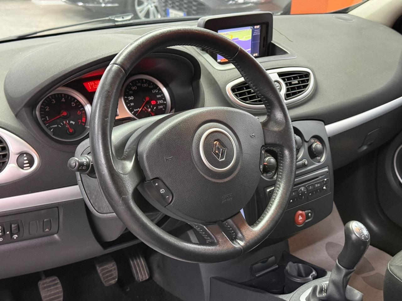 Renault Clio 1.2 16V 5 porte Dynamique