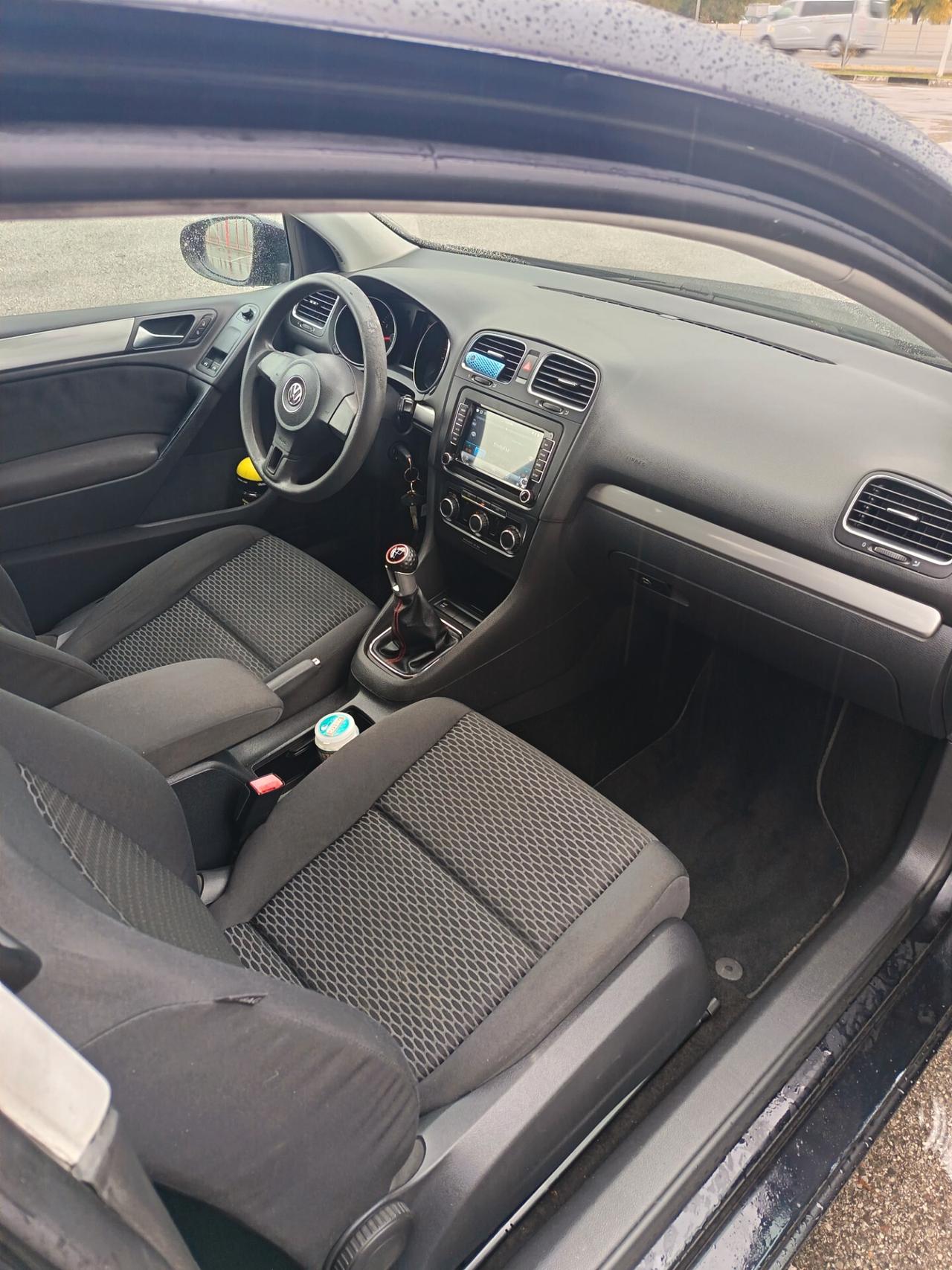 Volkswagen Golf 1.6 3p. Comfortline