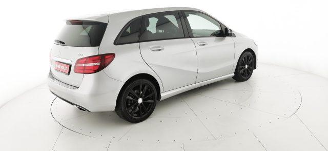 MERCEDES-BENZ B 180 d Sport