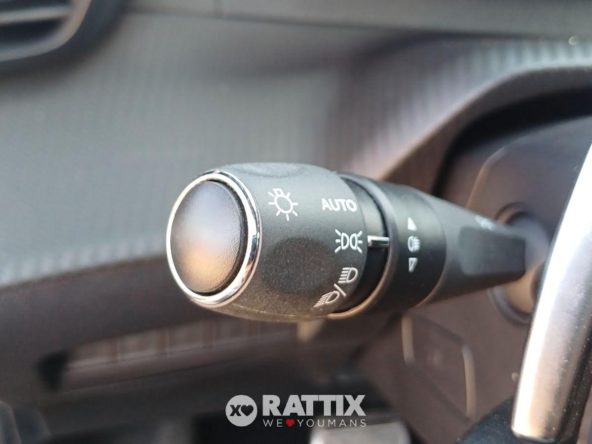 Peugeot 208 1.2 Hybrid 136CV GT e-DCS6