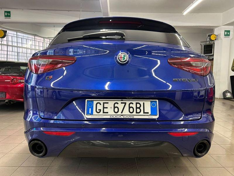 Alfa Romeo Stelvio 2.2 Turbodiesel 210 CV AT8 Q4 Veloce