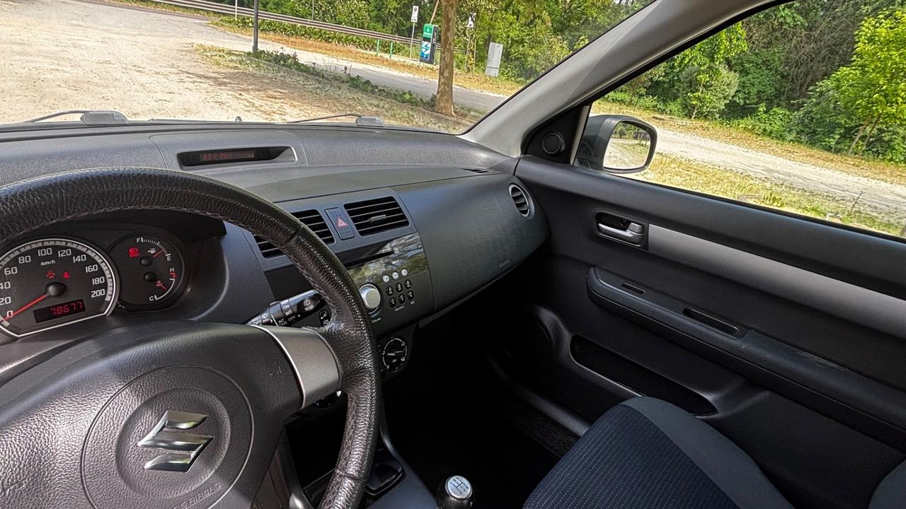 Suzuki Swift 1.3 3p. GL Safety Pack