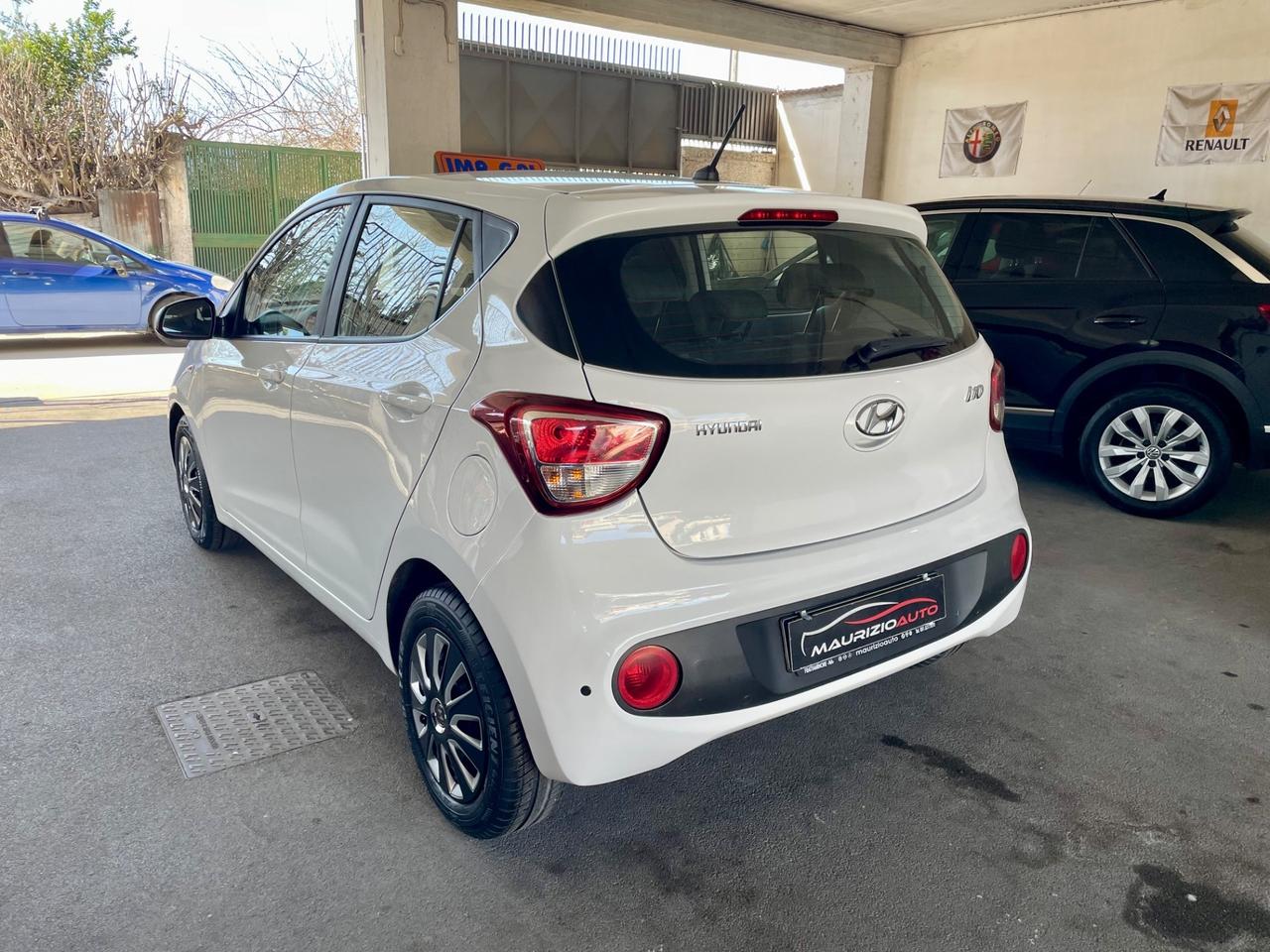 Hyundai i10 1.0 LPGI Econext Login Full dal nord Italia