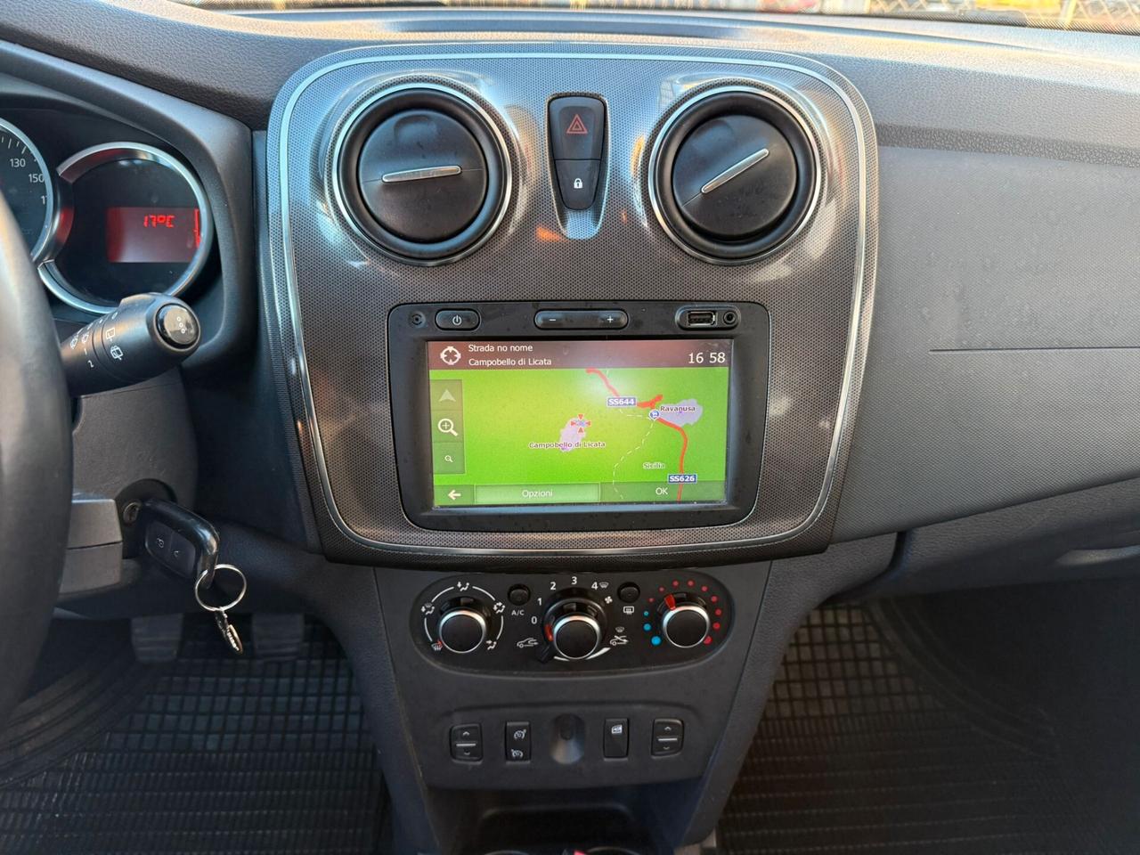 Dacia Sandero Stepway 1.5 Blue dCi 95 CV Comfort