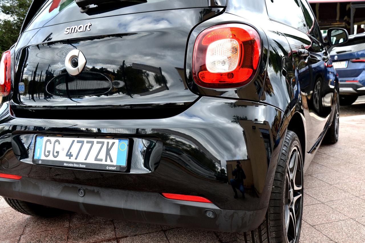 Smart ForFour EQ PULSE LED+NAV+PDC**PREZZO VERO**CARICA RAPIDA**