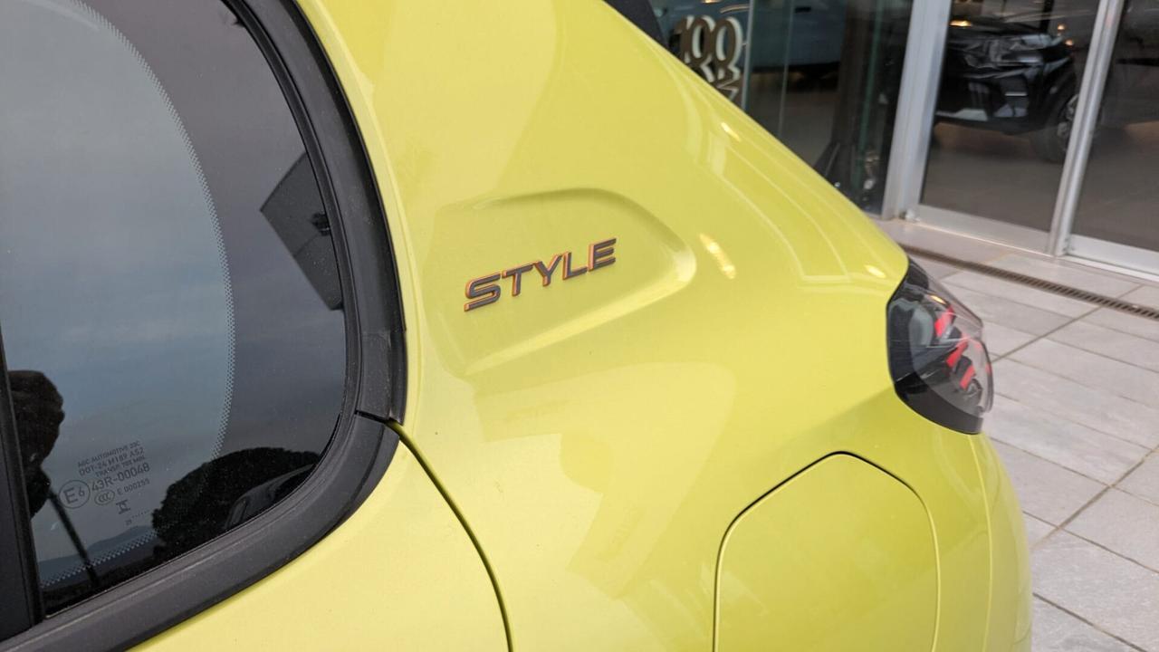 Peugeot 208 100 STYLE