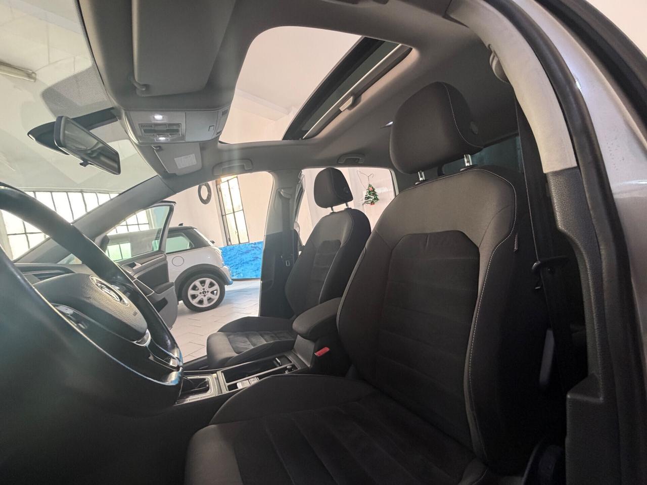 Volkswagen Golf 1.4 TSI DSG 5p.*TETTO*NAVI*SENSORI Highline BlueMotion Technology