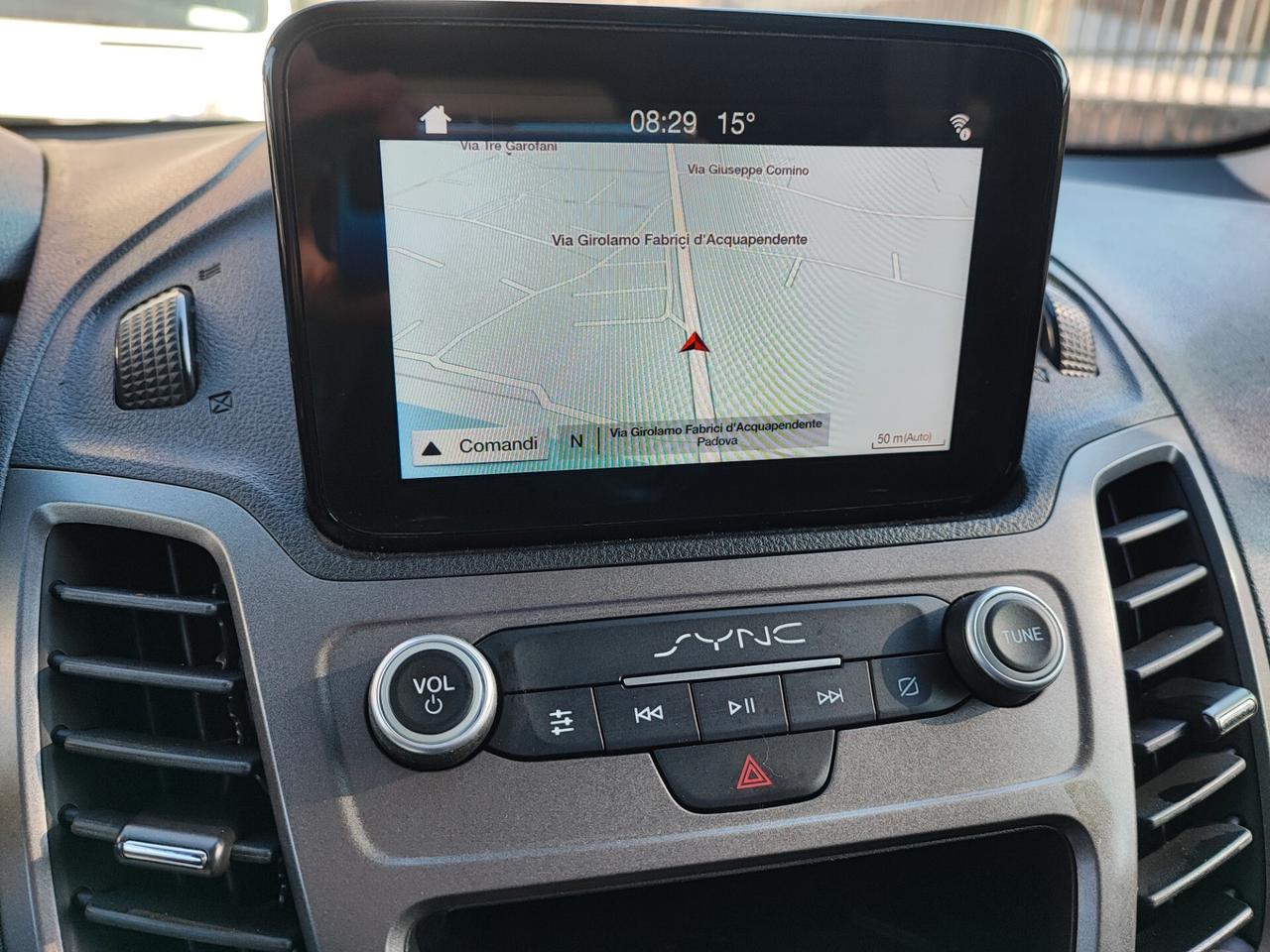 Ford Grand Tourneo Gancio Traino 7 Posti Euro 6