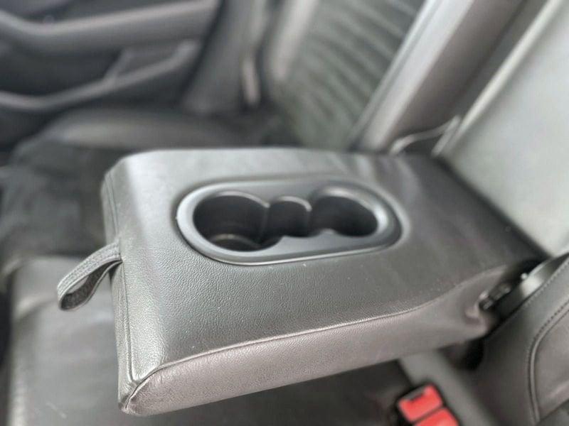 Volkswagen Passat Passat Variant 2.0 TDI DSG Highline BlueMotion Technology