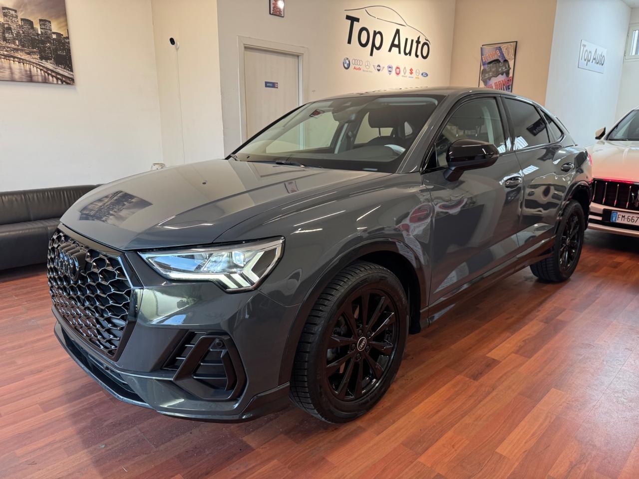 AUDI Q3 SPB 35 TDI S TRONIC IDENTITY BLACK - MY21