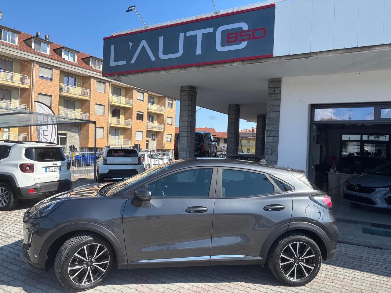 Ford Puma 1.0 EcoBoost Hybrid 125 CV S&S aut. Titanium Design