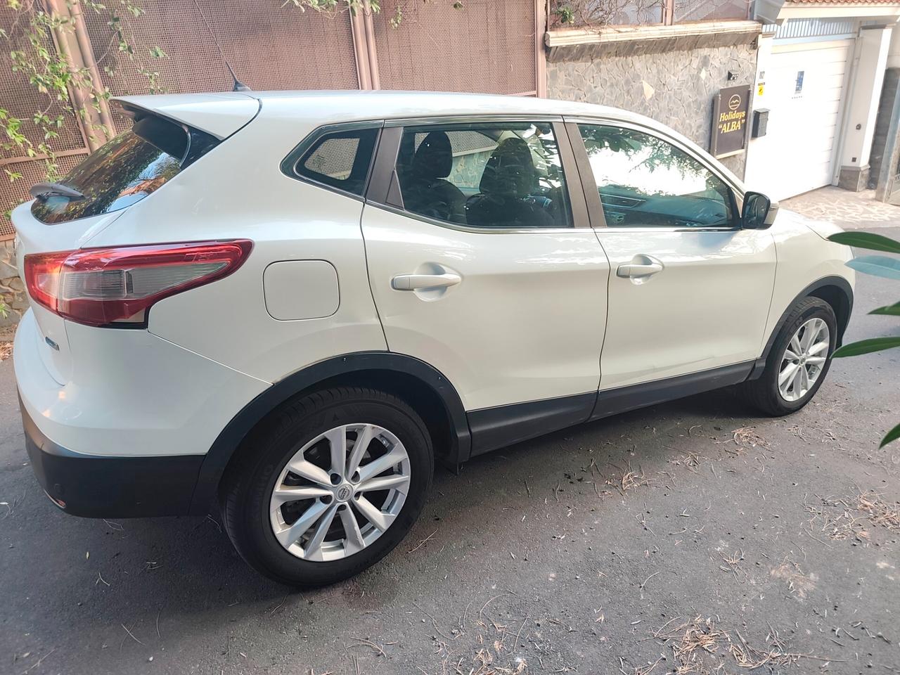 Nissan Qashqai 1.5 dCi Tekna 2014