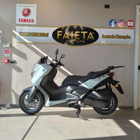 Yamaha X-Max 300 Tech Max+ - 2026