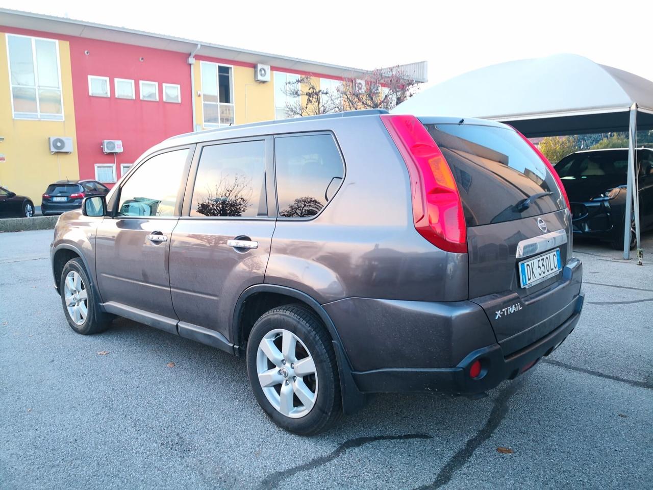Nissan X-Trail 2.0 dCi 150CV ***AUTOMATICO***KEYLESS***TELECAMERA***