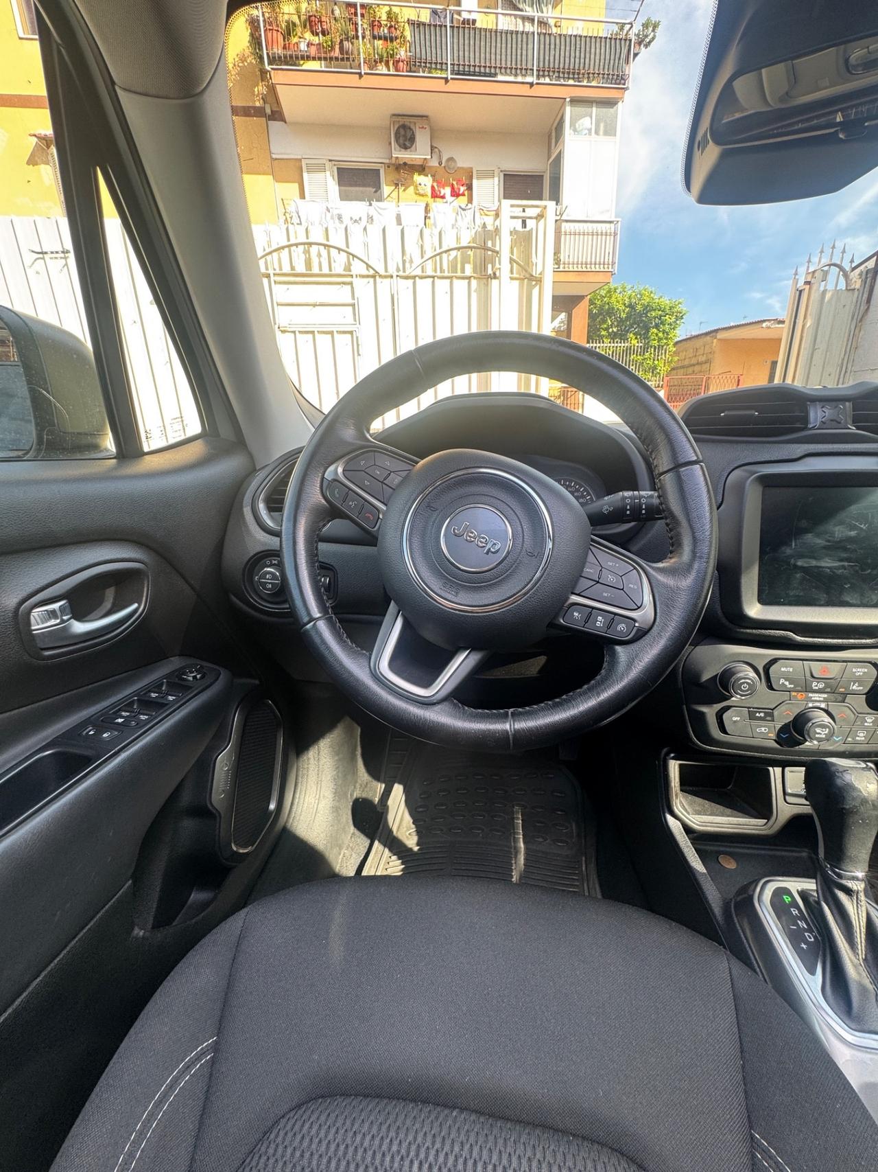 Jeep Renegade 1.3 T4 DDCT Limited