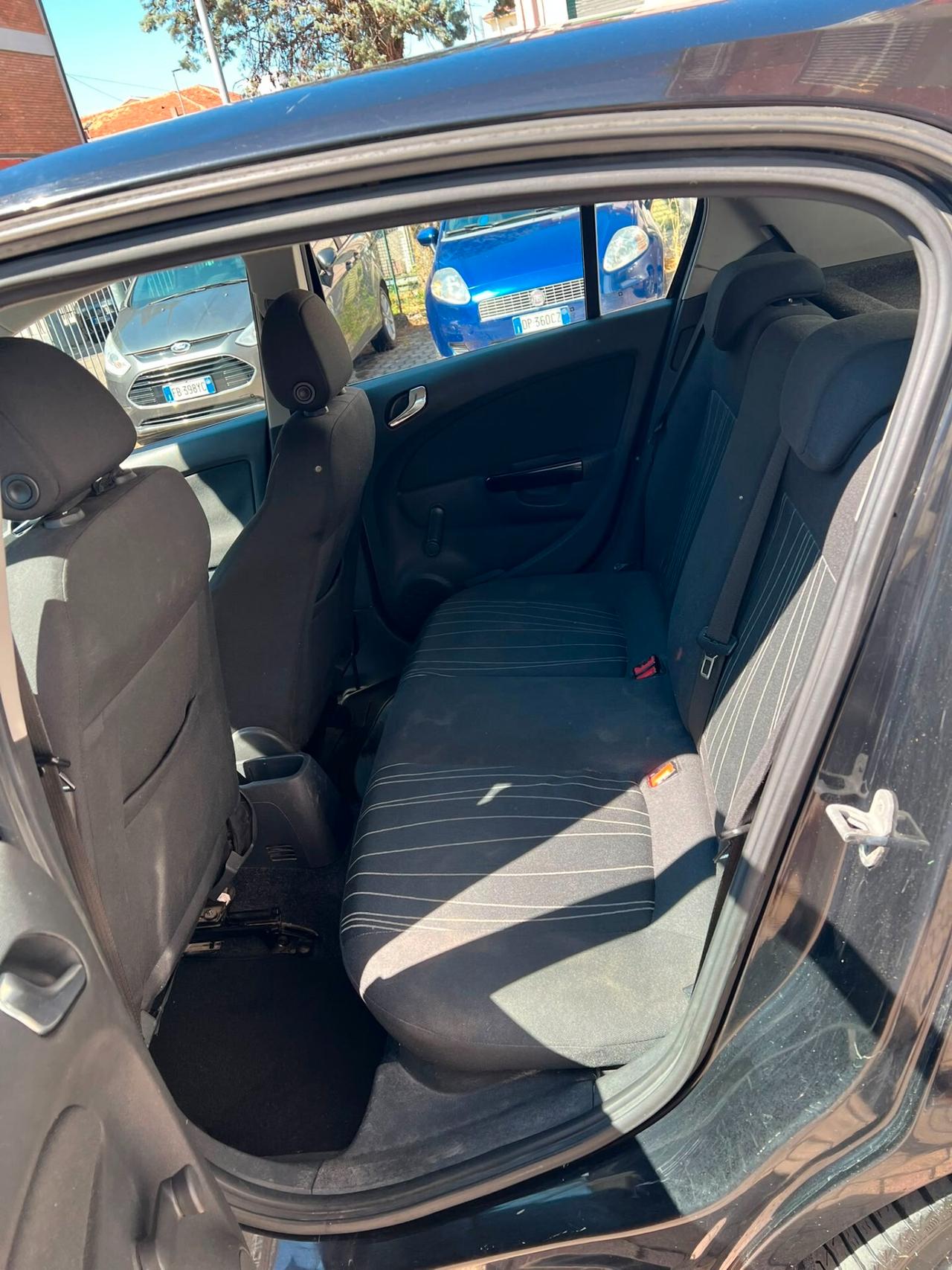 Opel Corsa 1.2 Edition Benzina/Metano