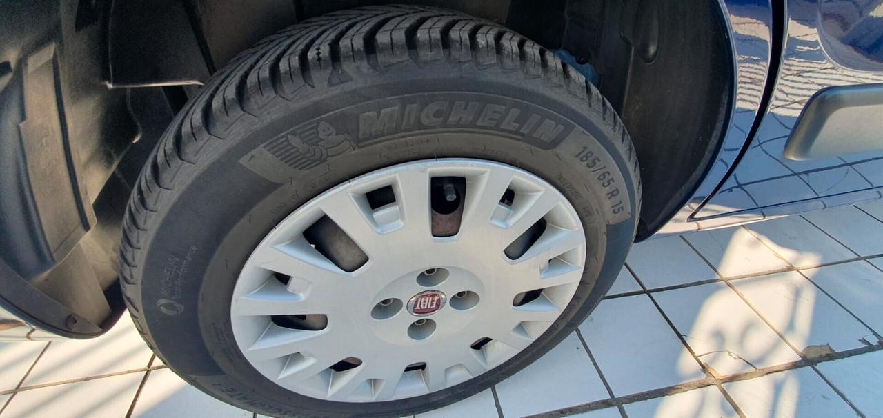 Fiat Qubo 1.3 MJT 80 CV Dynamic