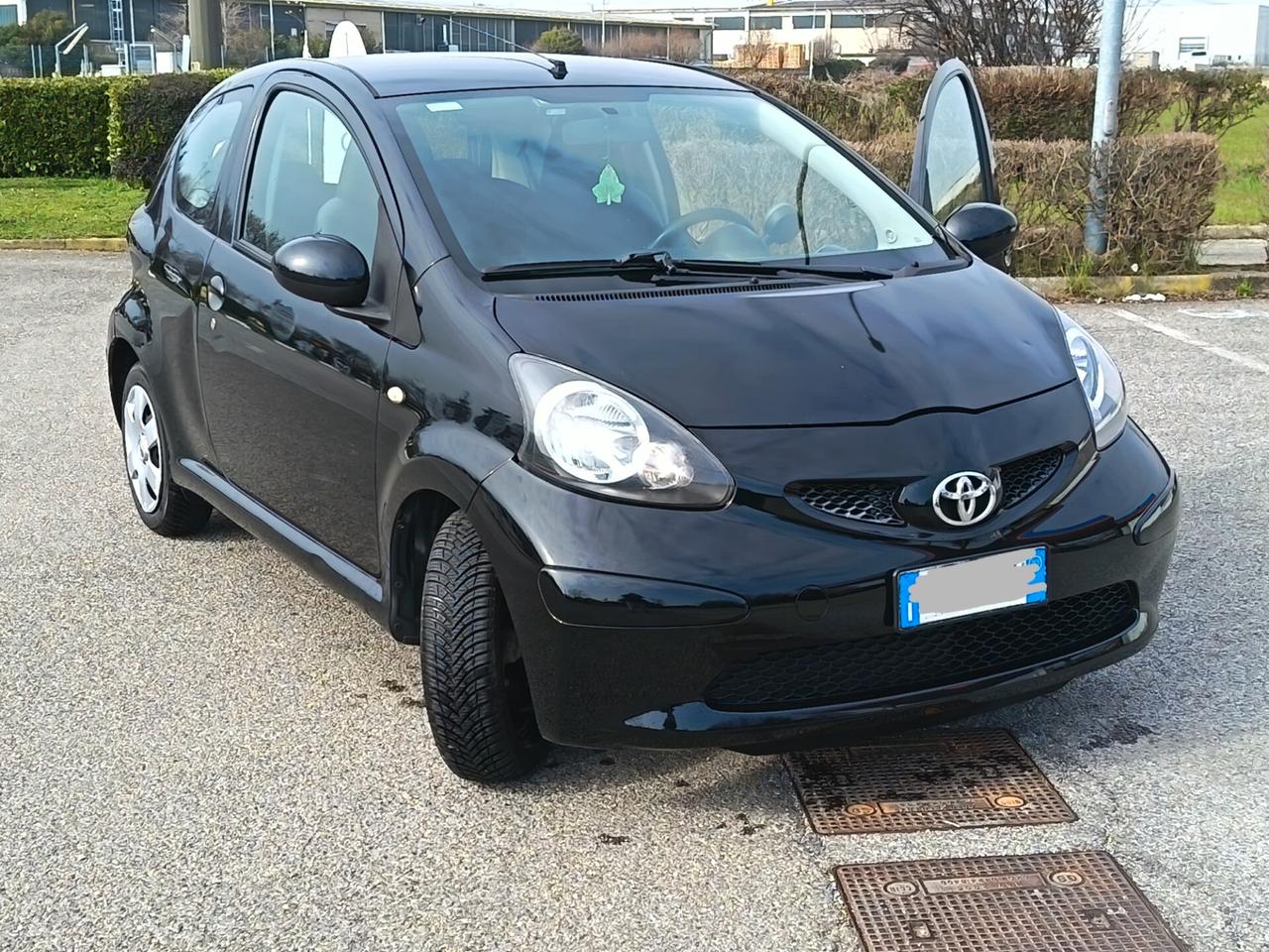 Toyota Aygo 1.0 12V VVT-i 3 porte