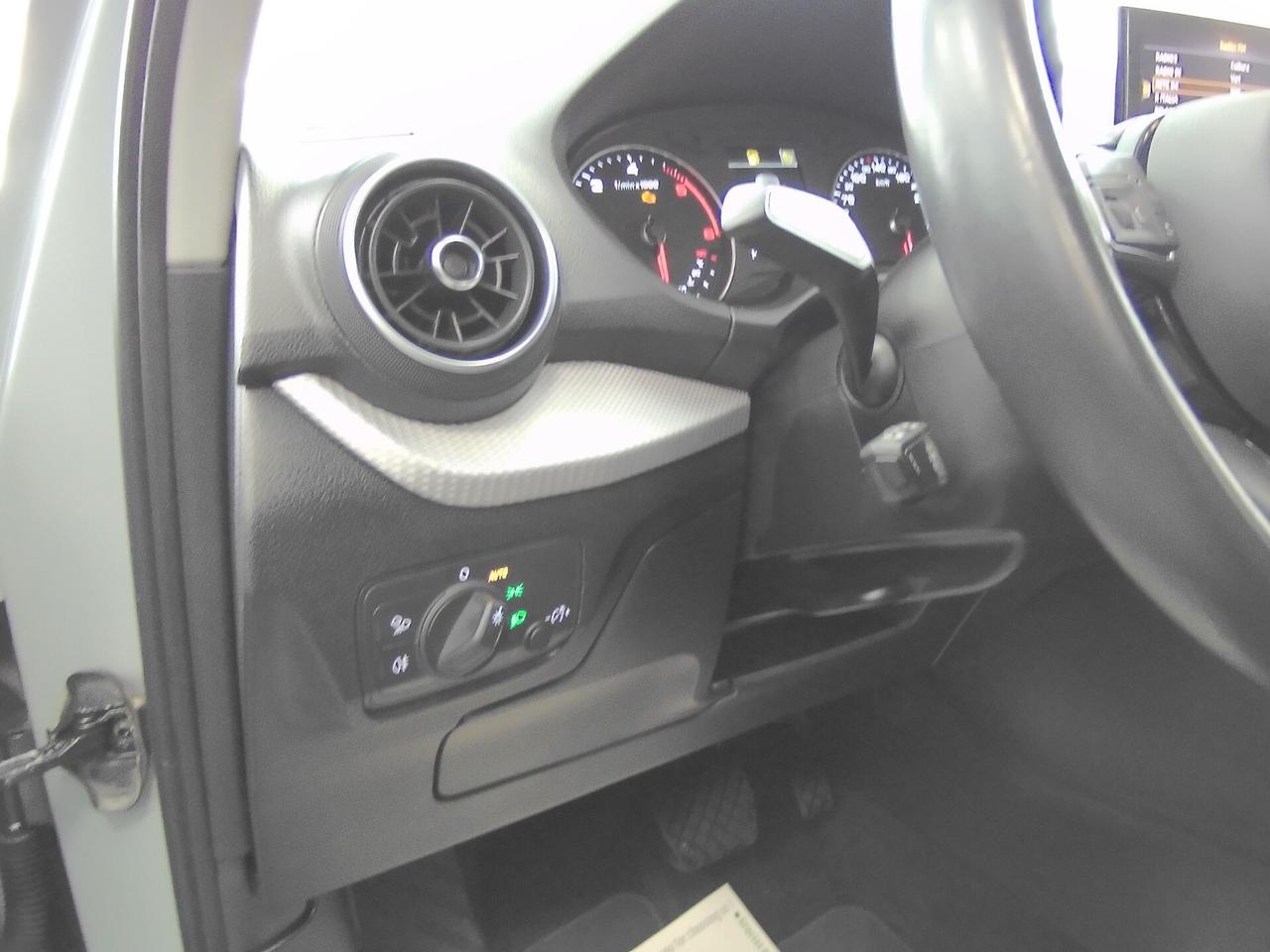 Audi Q2 30 TDI S tronic Admired 2.0 116CV