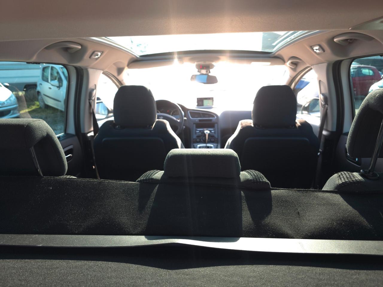 Peugeot 5008 BlueHDi 120 S&S Allure