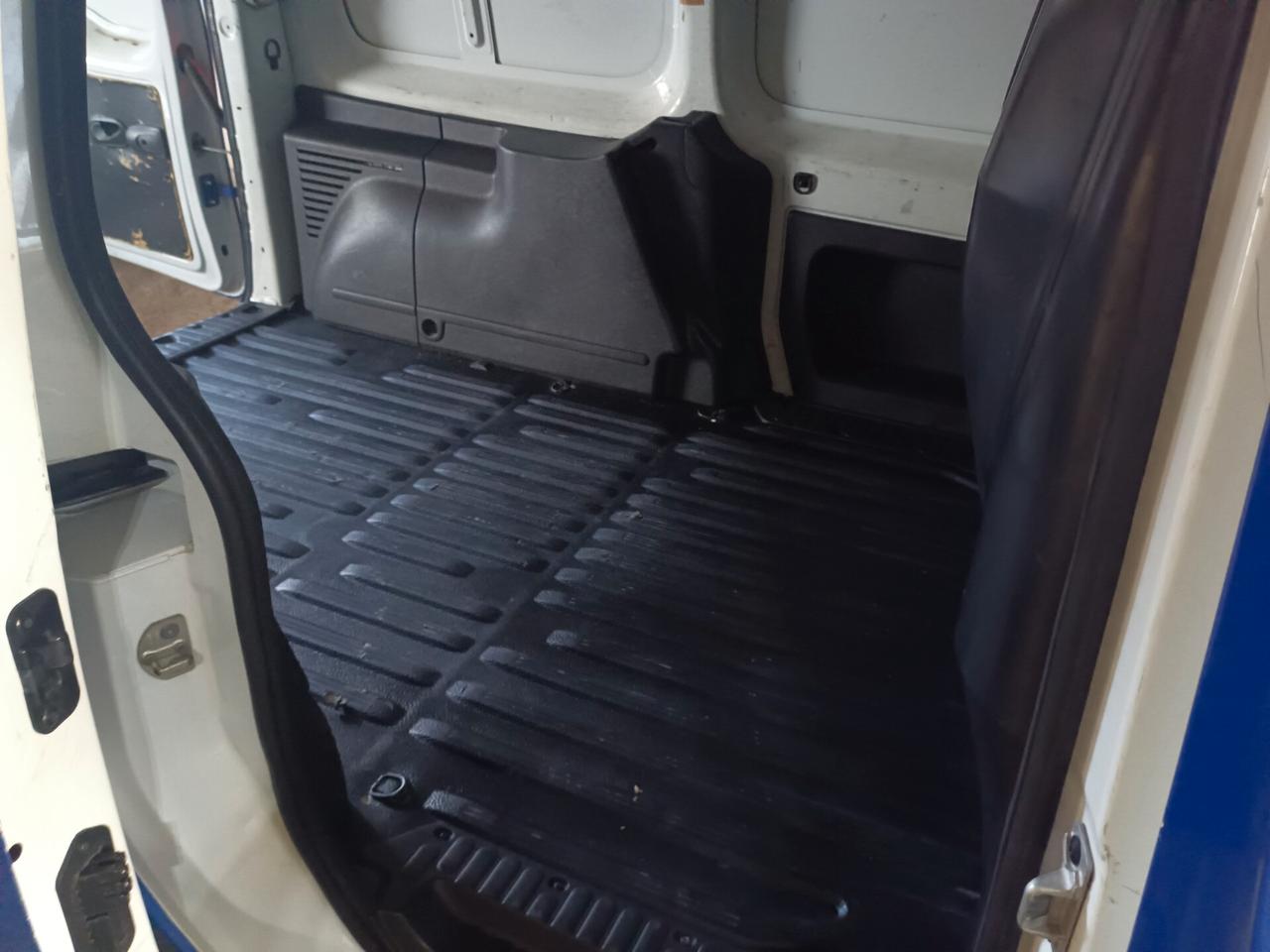 Nissan NV250 1.5 dCi 115CV PC Van