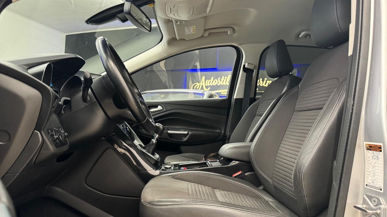 Ford Kuga 1.5 TDCI 120 CV S&S 2WD Titanium-2018