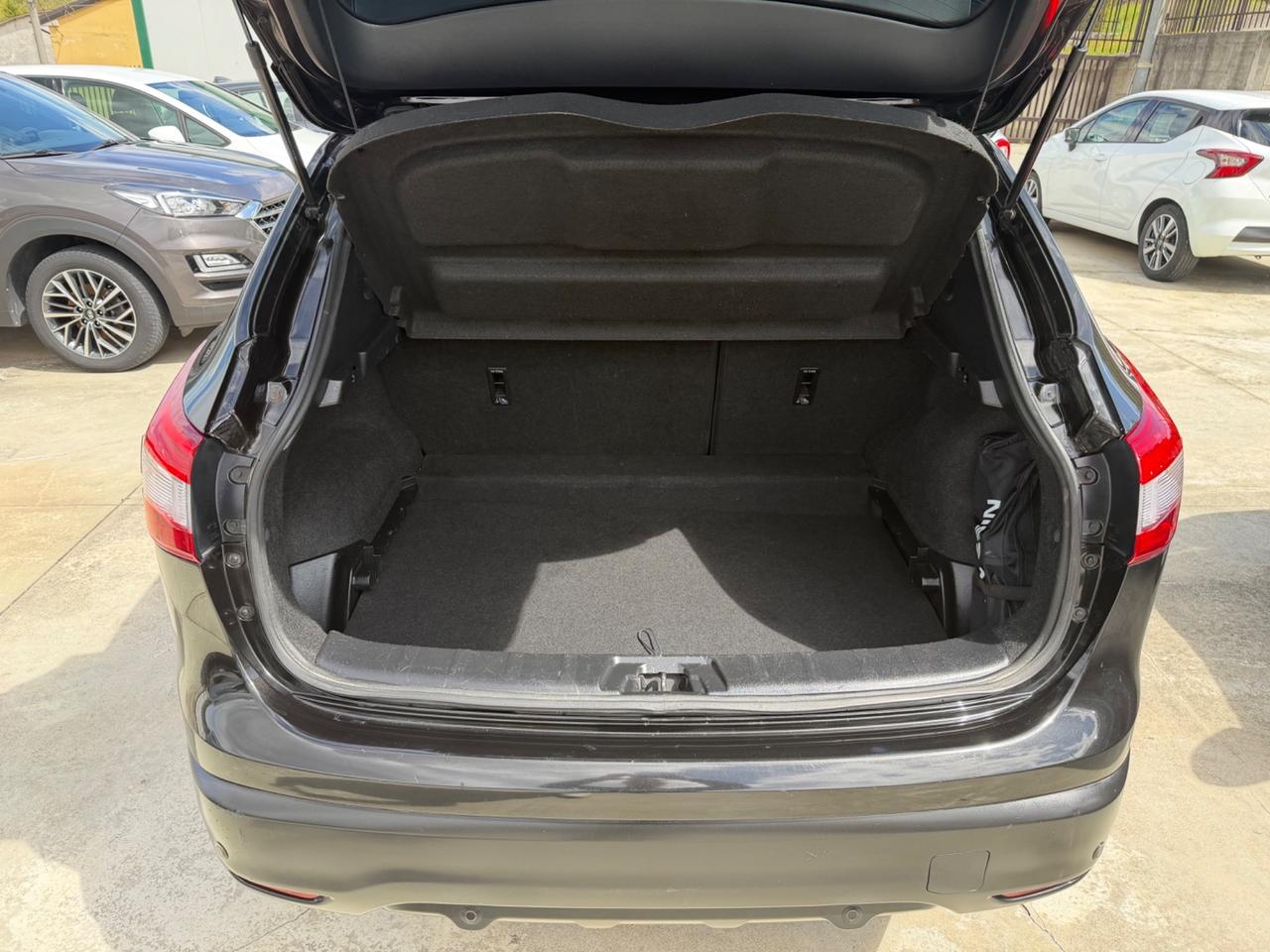 Nissan Qashqai 1.5dci TEKNA 360°/FULL