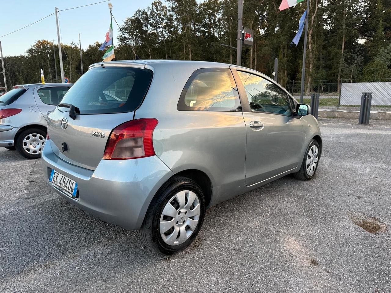 Toyota Yaris 1.4 D-4D 3 porte Sol