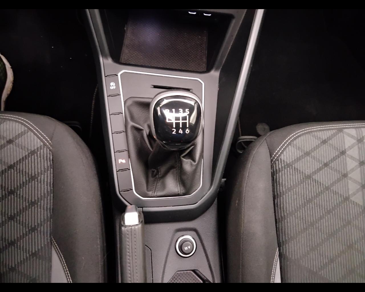 VOLKSWAGEN Taigo - Taigo 1.0 tsi R-Line 110cv