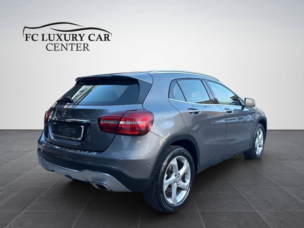 Mercedes Classe GLA 200 d Sport 4matic auto