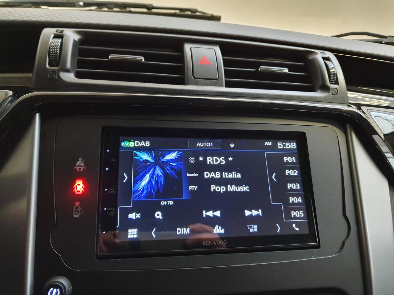 MAHINDRA KUV100 - KUV100 1.2 VVT K8