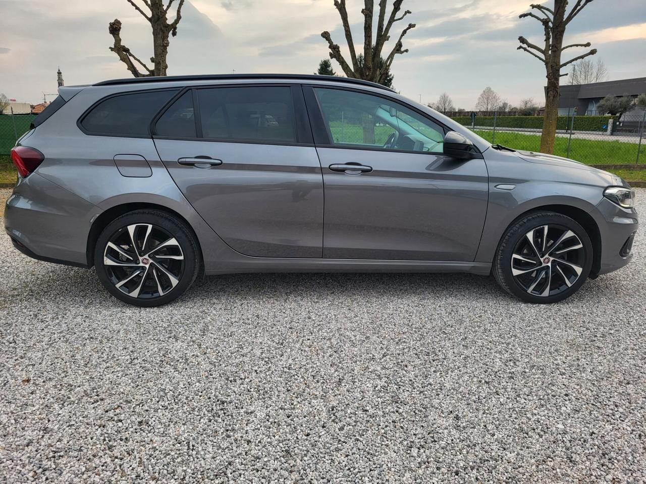 Fiat Tipo 1.6 Mjt S&S SW Lounge