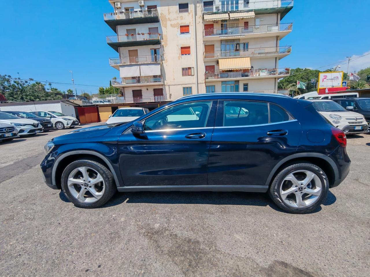 Mercedes-benz GLA 200 d Automatic Business