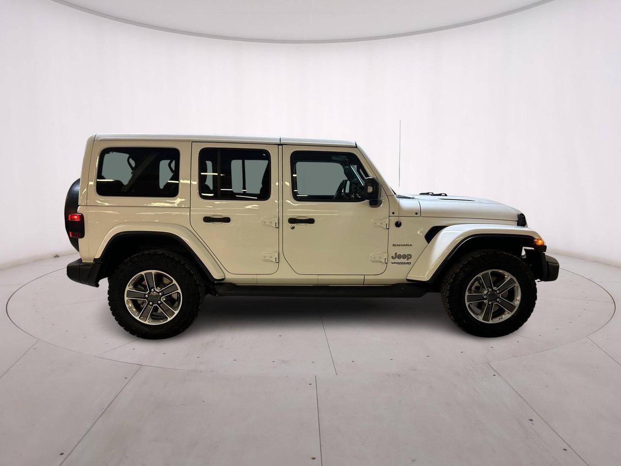 Jeep Wrangler Unlimited 2.2 mjt II Sahara