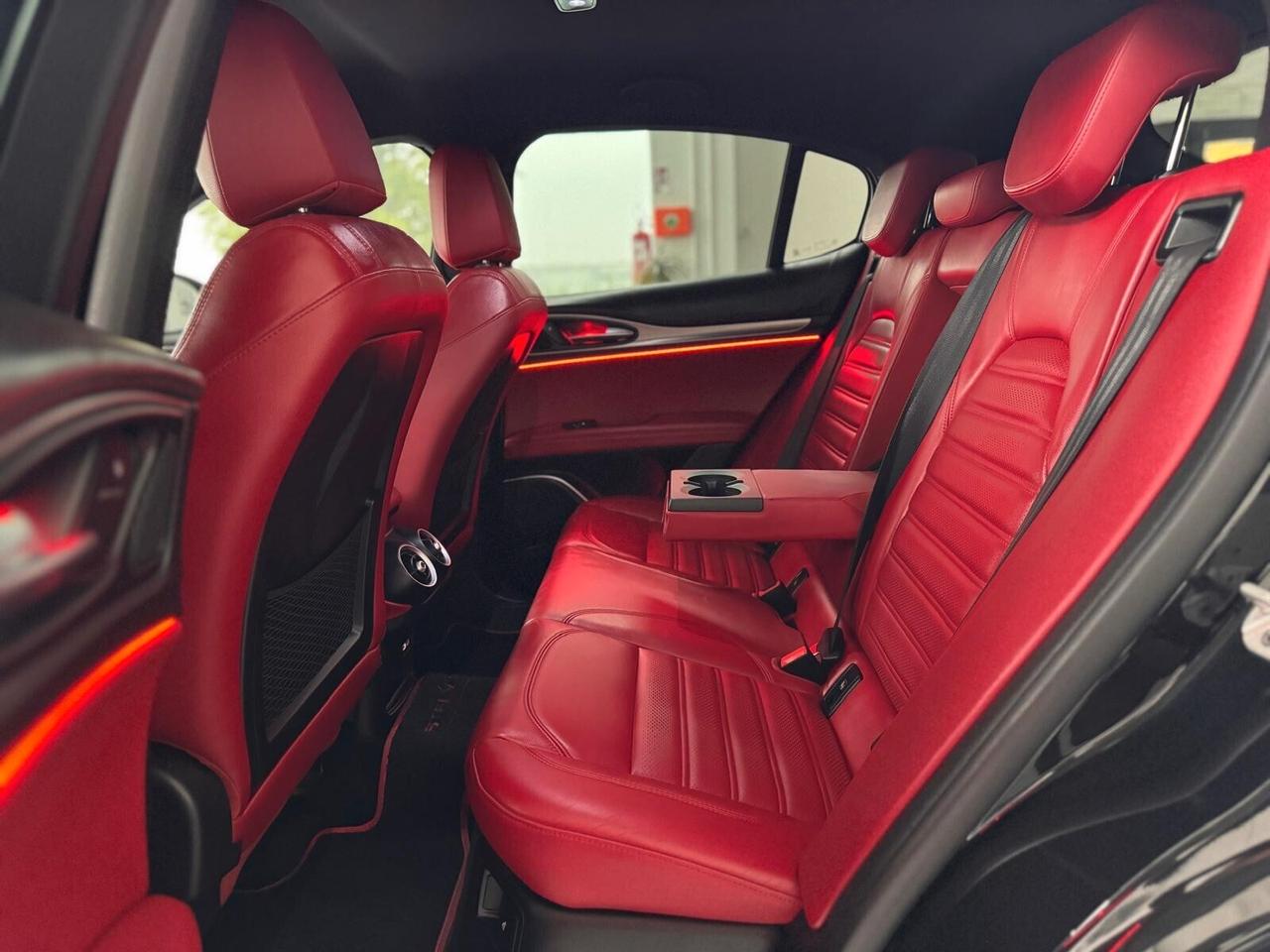 Alfa Romeo Stelvio 2.0 Turbo 280 CV AT8 Q4 Executive