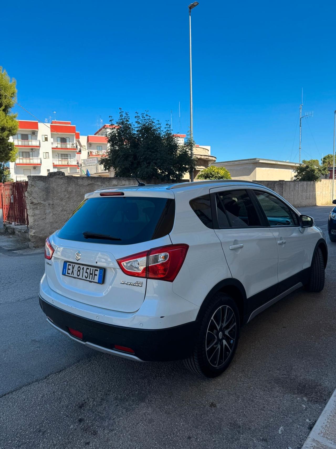 Suzuki S-Cross 1.6 120cv DDiS Style 2014