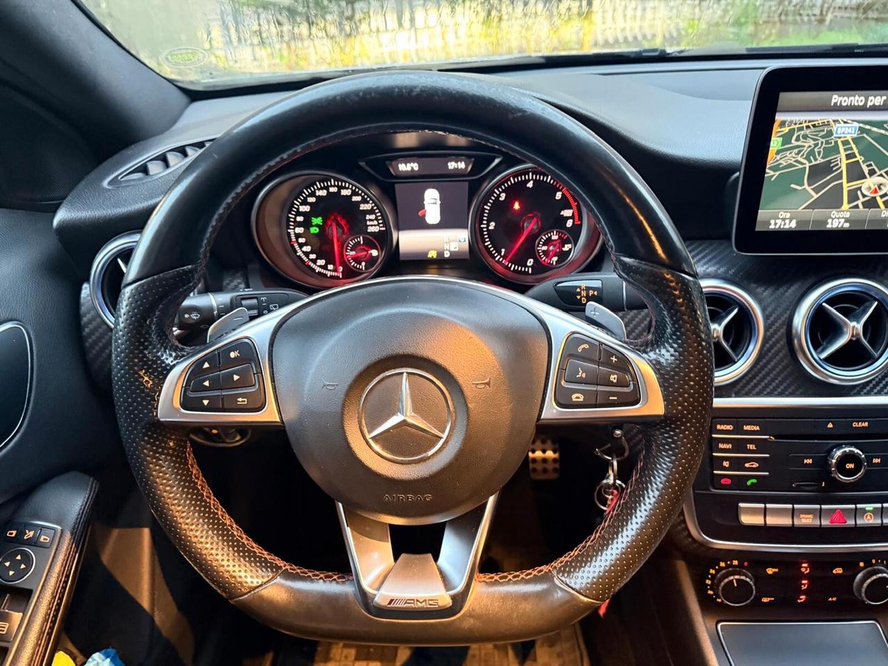 Mercedes-benz A 200 d Automatic Premium 11/2016